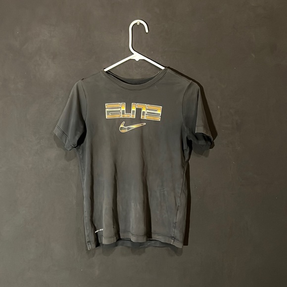 Nike Other - Nike Elite T-Shirt Kids